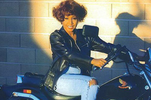 Whitney Houston Impersonator